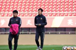 九游体育:克罗托内遭遇关键伤病，保级形势严峻